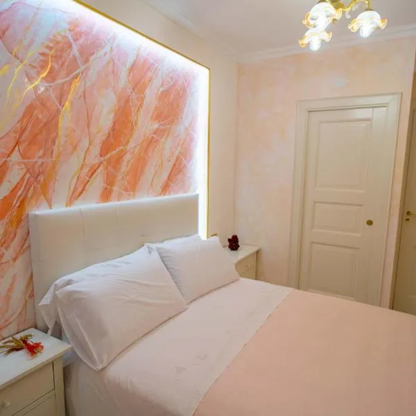 Adriana's Home, hotel v destinácii Scalea
