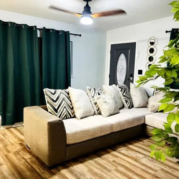 3bdrm home near Orlando Fairground, Downtown & Universal, hotel em Orlando