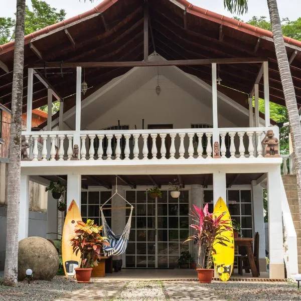 Mai Ke Kai Surf House, hotel v destinaci Tamarindo