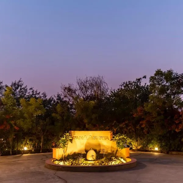 Vanaashrya Resort and Spa Sariska, hotel v destinaci Tehla