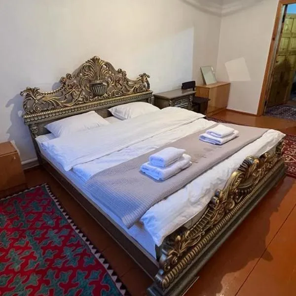 Гостевой дом “Kyzyl Alma” (Red Apple), hotel v destinaci Chon-Dzhargylchak