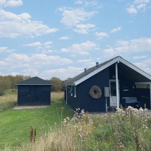 Skønt hus gåafstand til tornby strand – hotel w mieście Hirtshals