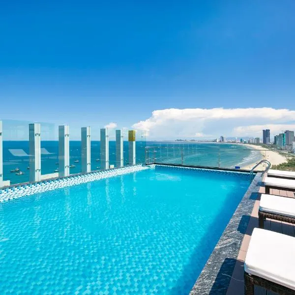 Alisia Beach Hotel Da Nang, hotel u gradu 'Da Nang'