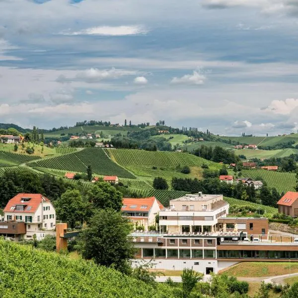 Landgut am Pößnitzberg, hotel in Nestelberg