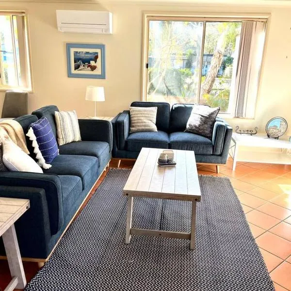 호크스 네스트에 위치한 호텔 Villa Asteri, Hawk's Nest: Walk to everything!