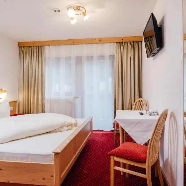 Hotel Andrea, hotel a Zams