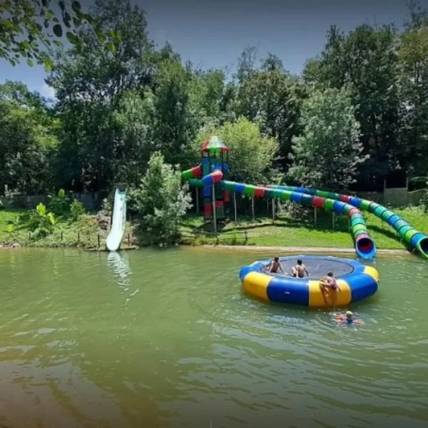 Camping le Moulin de David -Gaugeac Monpazier 24540 - Cabane -Mobil-home 3 et 2 chambres, hotel v destinaci Gaugeac