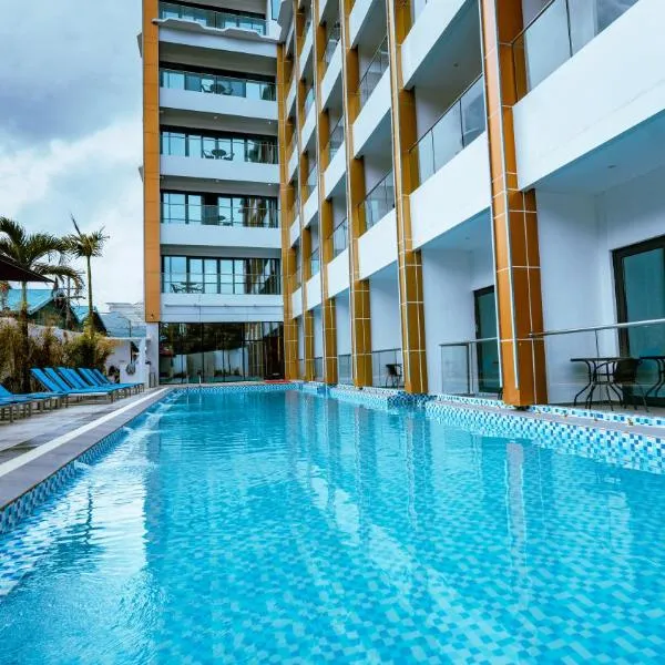Venus Royale Hotel、コロンのホテル