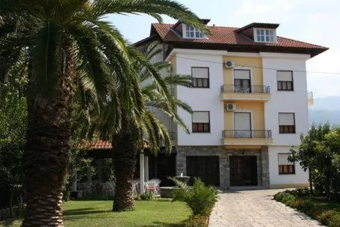 Vicky Rooms & Apartments, hotel v destinaci Limenas