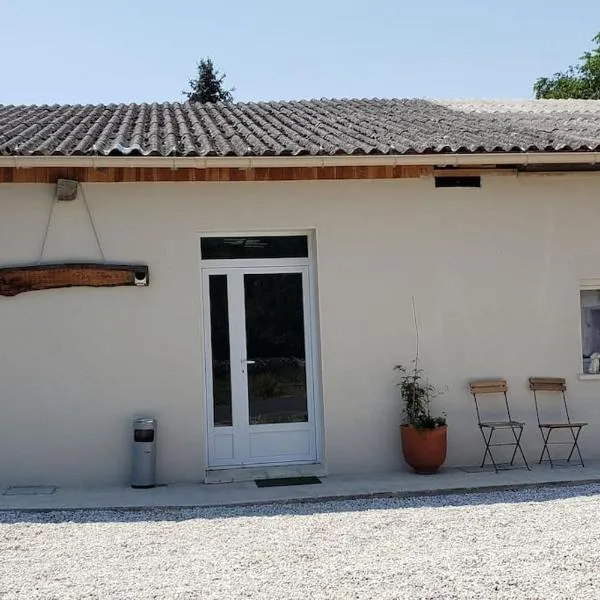 Chez SamB, hotel in Lussac-les-Châteaux