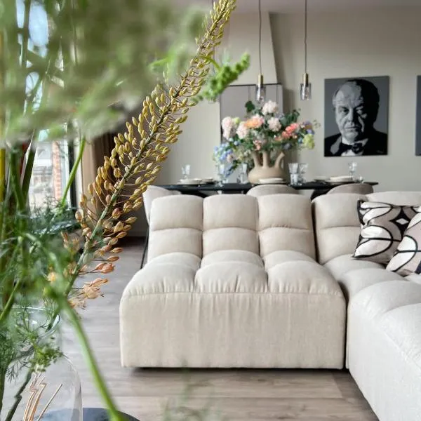 Reen Luxury Stays - Waterpoort -2 bedrooms, 4 pers โรงแรมในสเนก