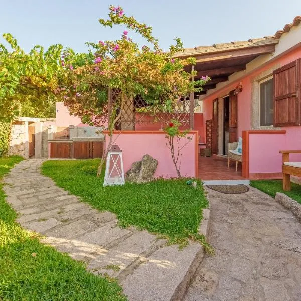Casa Baia Vignola, hotell sihtkohas Aglientu