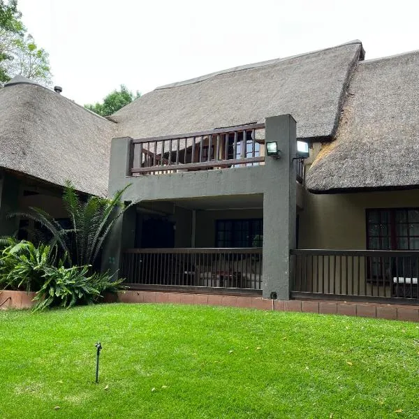 Monchique Boutique Guest House, hotell i Muldersdrift