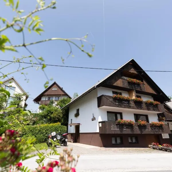 Apartments and rooms Pri Urhu, hotel en Bohinj