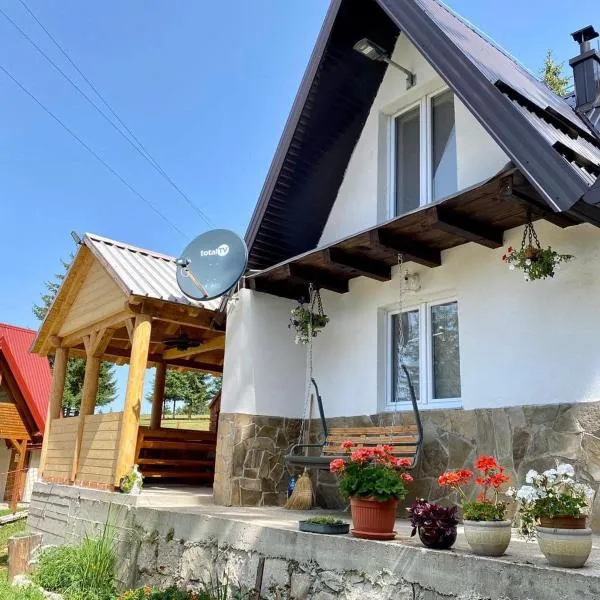 Vikendica Amra i Indir, hotel v destinaci Travnik