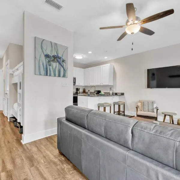 Hidden Lake Condos 113 - Short walk to the beach along Scenic Hwy 30A in Santa Rosa Beach, hotel a Santa Rosa Beach