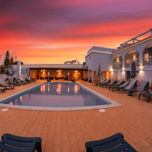 Villa Welwitshia, hotel in Carvoeiro