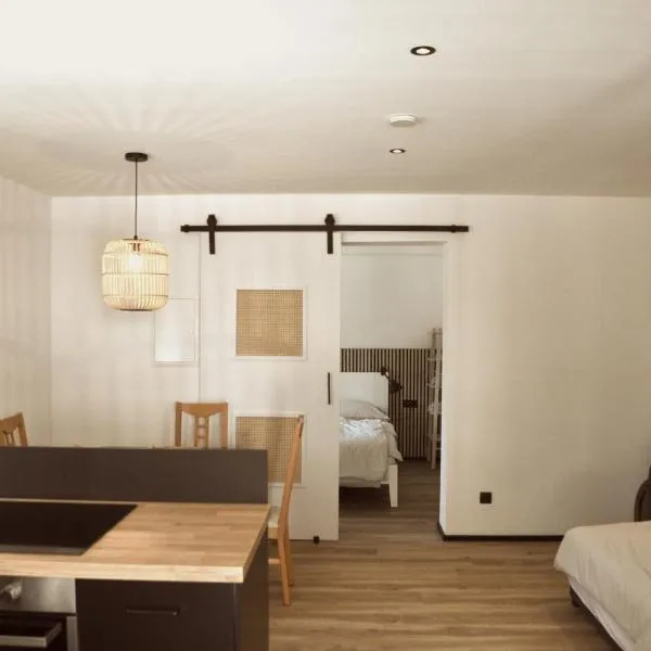 Ferienwohnung Natters - Your vacation base, hotel v destinaci Innsbruck