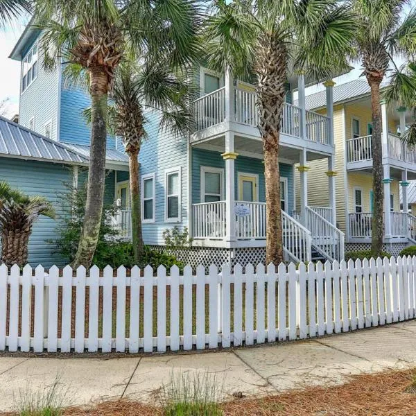 Biglows Bungalow - About a quarter mile to PRIVATE Neighborhood Beach Access, Pet Friendly, Community Pool, hotel en Destin