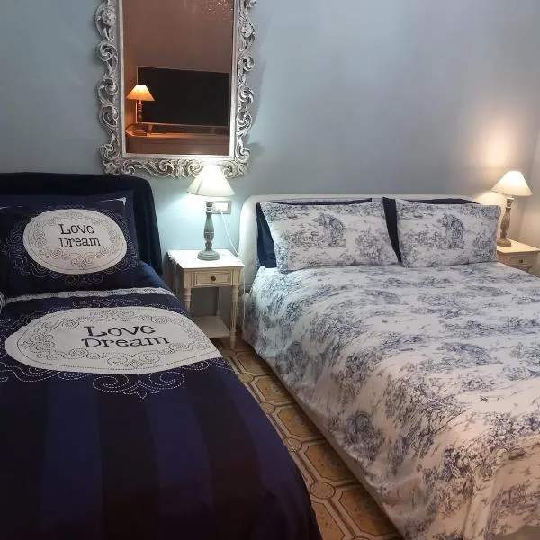 Italian Vintage House, hotel in Como