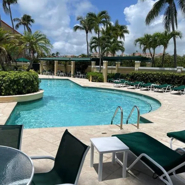 Carey Beach Villa, hotel in Humacao