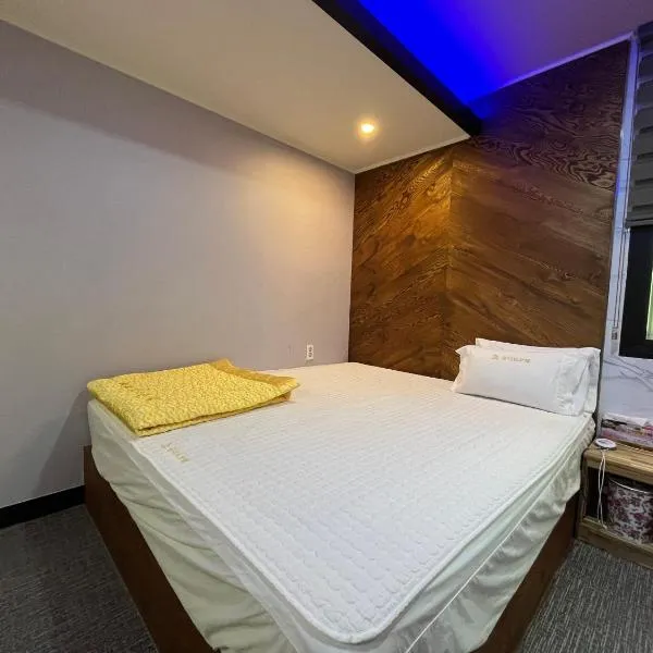 Maldives Hotel & Hostel โรงแรมในปูซาน