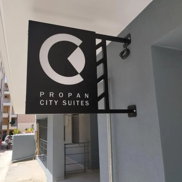PROPAN CITY SUITES, hotel v destinaci Volos