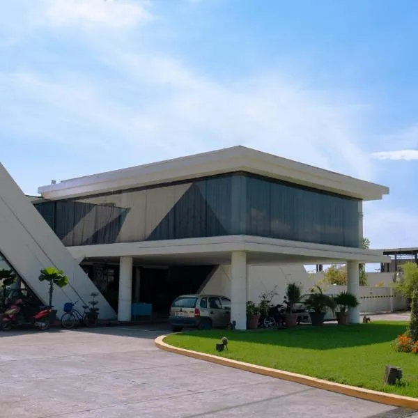 Hotel Plaza Mazari, hotel in Ciudad Hidalgo