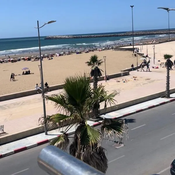 Appartement mehdia en face de la plage, hotel in Kenitra