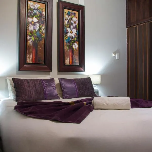 Zoete Rust Boutique Hotel, hotel u gradu Lephalale