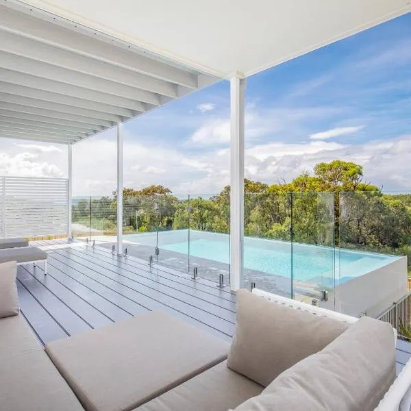 'Bridgehampton' A Luxury Beach House Dream, hotel in Newcastle