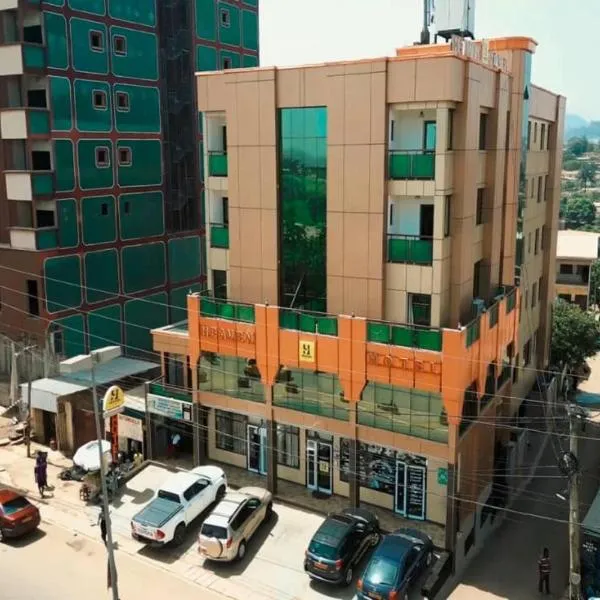 New Heaven Hôtel, hotel v destinaci Yaoundé