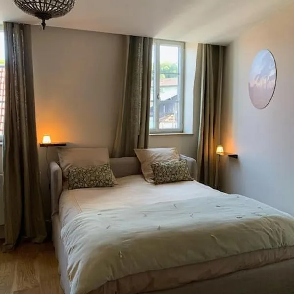 에쿠엥에 위치한 호텔 Appartement très confortable le Renaissance entre Paris et CDG