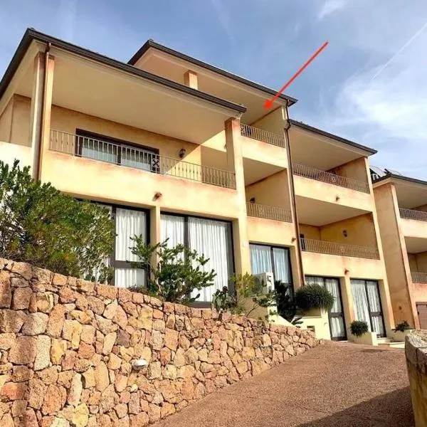 Casa Smeralda - Piscina e vista sul Mare!, hotell i Trinità dʼAgultu