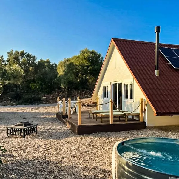 Unique Stay - Eco Country A-Frame Cabin, hôtel à Cabanes