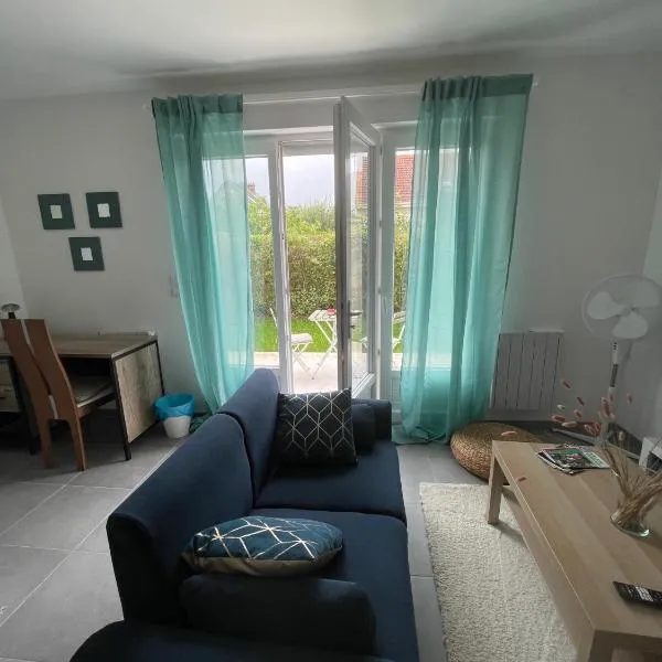 Studio meuble Kenaya 29m2., hôtel à Saint-Étienne-du-Rouvray