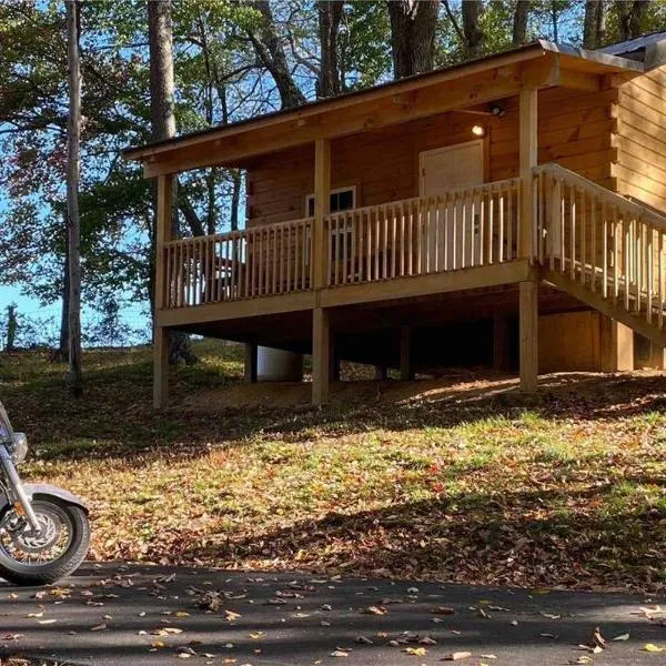 Foxtail Orchards - The Iron Horse, hotel i Tazewell