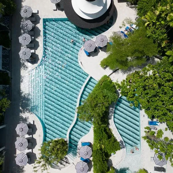 The Royal Paradise Hotel & Spa - SHA Extra Plus, hotel v destinaci Pláž Patong