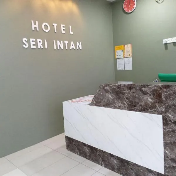 Hotel Seri Intan Tampin, отель в городе Тампин