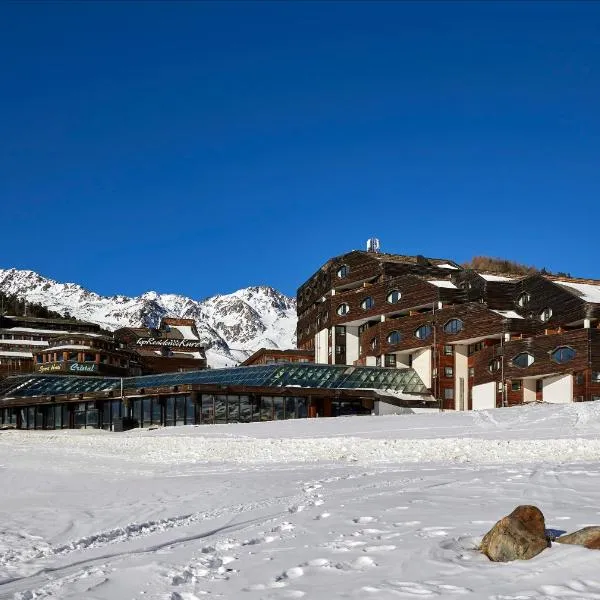 Blu Hotel Senales Zirm-Cristal, hotel in Maso Corto