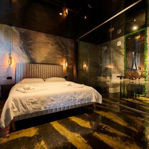 Sianisia Adults Only Privat Spa, hotel di Hateg