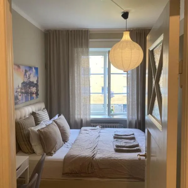 Shared apartment close to the city center, hotel v destinaci Stockholm