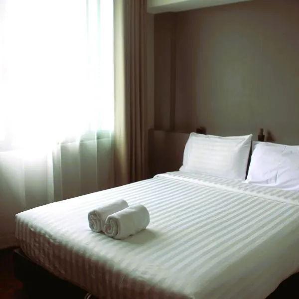 Lux Rooms Night Bazaar, hotel u Chiang Maiu