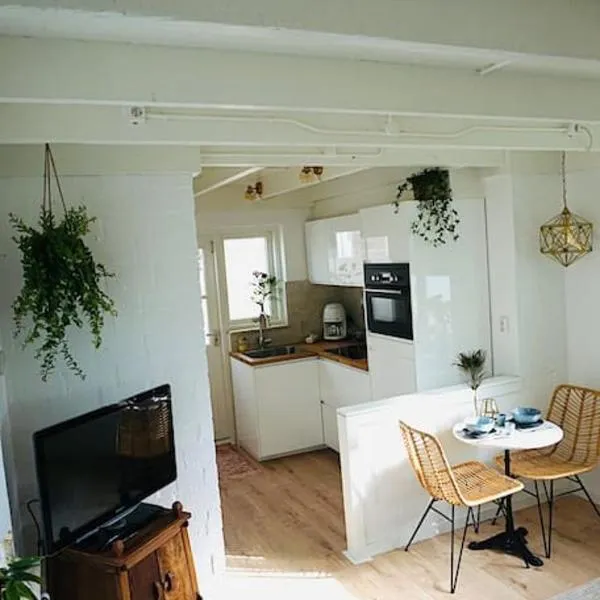 Tiny House Noordwijk aan Zee, hotel di Noordwijk
