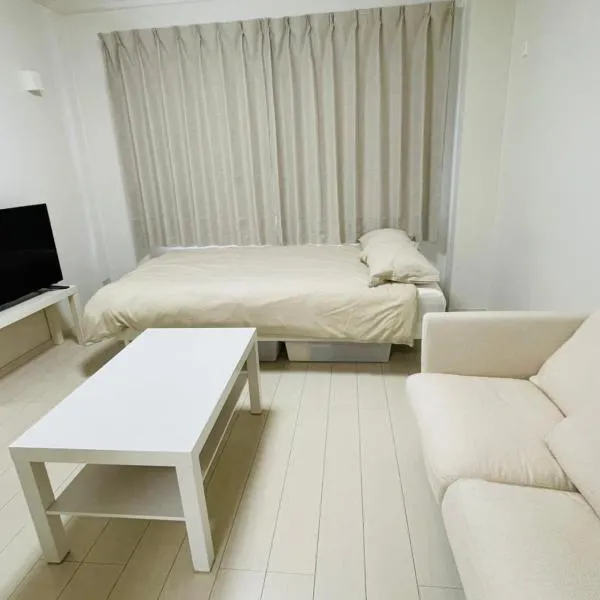 RAVIHE YONEGAHAMA l 米が浜通, hotel in Yokosuka