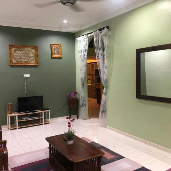 KJ Homestay Balok Kuantan, hotel en Kampong Chengal Lempong