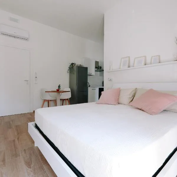 PRIMO RENT ROOM, hotel v destinaci Mesagne