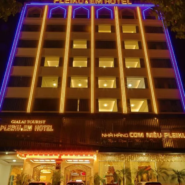 Pleiku & Em Hotel by Gia Lai Tourist, hotel in Pleiku
