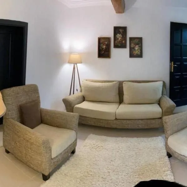 Seyoni Konaklama, hotel Arhavi városában