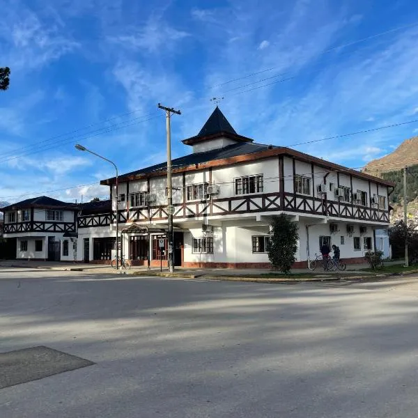 Hotel Pintó Terraza, hótel í Esquel